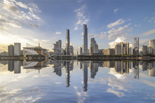 制造業(yè)庫存積壓嚴重卻仍斷貨，廣州供應鏈咨詢公司如何調(diào)和產(chǎn)銷矛盾？