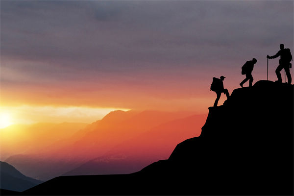 高層標榜的文化理念，為何與基層執(zhí)行完全兩張皮？