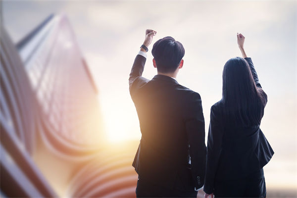 薪酬咨詢分析：公職人員兼職送外賣(mài)，紀(jì)委回應(yīng)來(lái)了