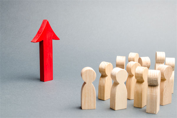 調(diào)薪機制長期滯后市場，企業(yè)怎樣避免人才隱性流失？