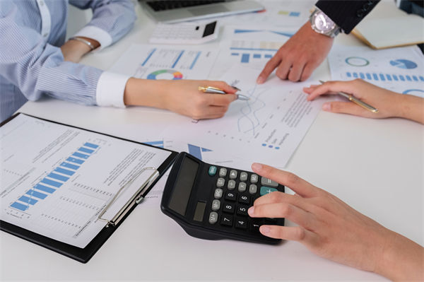 預(yù)算成紙上空談，怎樣讓數(shù)據(jù)真正驅(qū)動(dòng)決策落地？