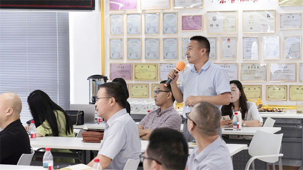 正睿咨詢集團(tuán)AI數(shù)智化咨詢新模式首屆高級合伙人招募說明會