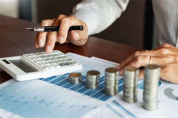 預(yù)算偏差吞噬收益，精準(zhǔn)管控的核心邏輯是什么？