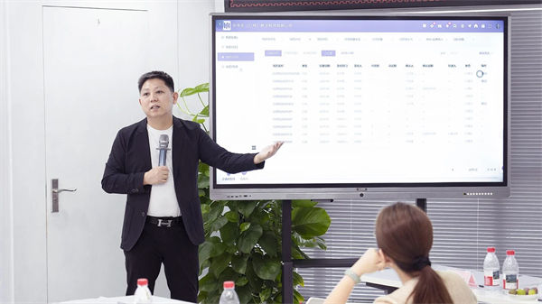 正睿咨詢集團(tuán)董事長金濤老師