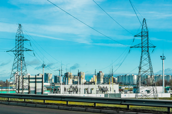 電氣行業(yè)年度經(jīng)營計(jì)劃咨詢公司哪家好，高低壓設(shè)備產(chǎn)能怎優(yōu)化？